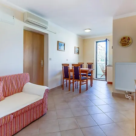 Apartman 376a